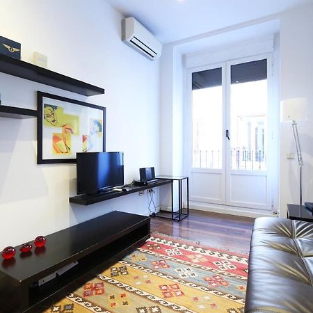 Paseo Del Prado Apartment By Allo Housing มาดริด ภายนอก รูปภาพ