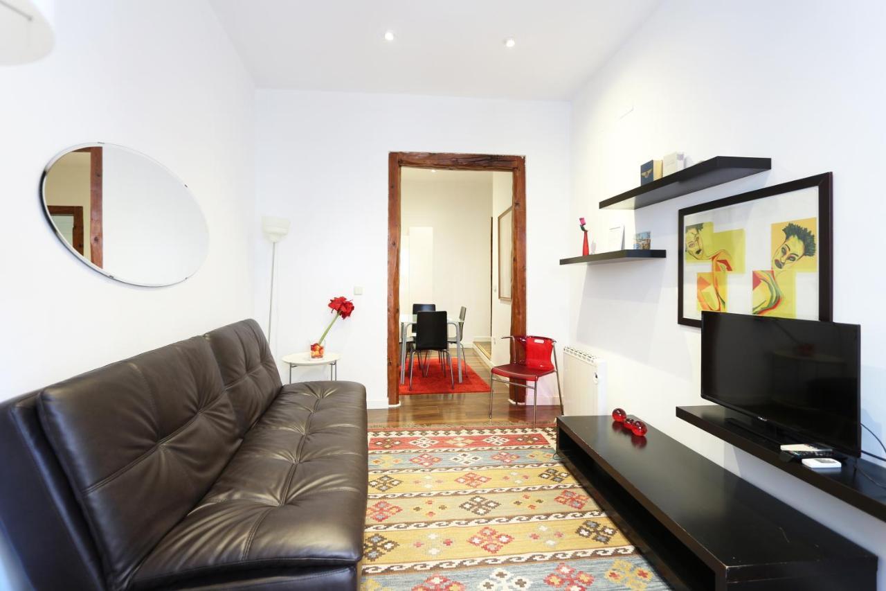 Paseo Del Prado Apartment By Allo Housing มาดริด ภายนอก รูปภาพ