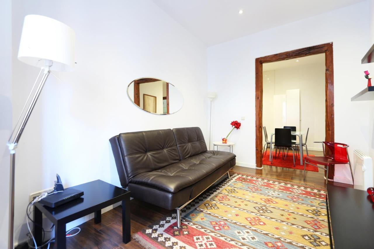 Paseo Del Prado Apartment By Allo Housing มาดริด ภายนอก รูปภาพ
